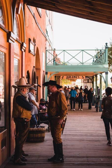 Silver Spur Homestead Luxury Glamping - The Cowboy تومبستون المظهر الخارجي الصورة